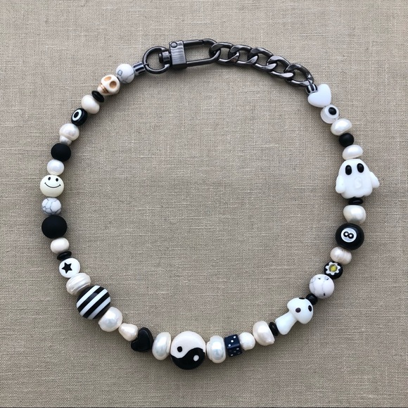 Mismatched Fun Colorful Pearl Charms Choker Necklaces - Picture 4 of 4